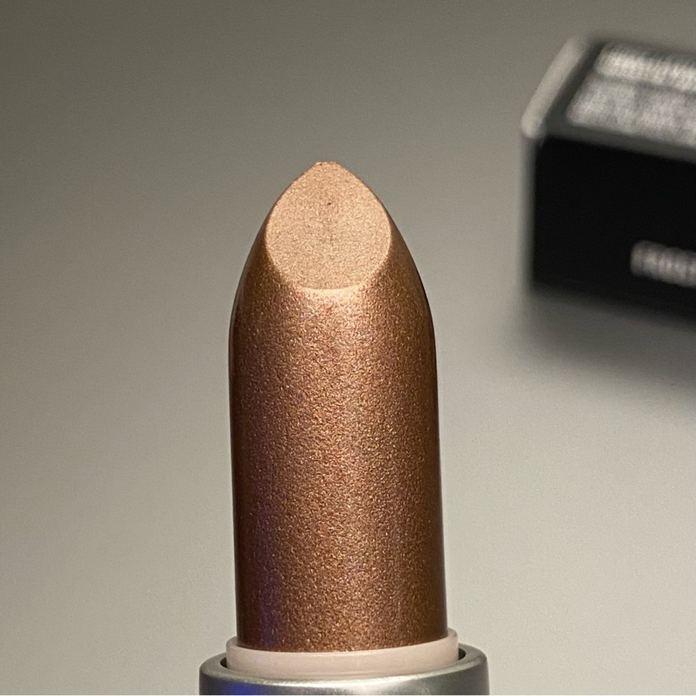 MAC ICON Lipstick ~ frost 326 - Picture 7 of 11